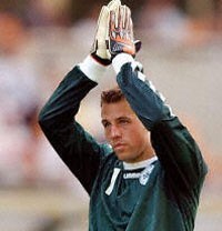 Villa Ikat Sorensen Hingga 2008